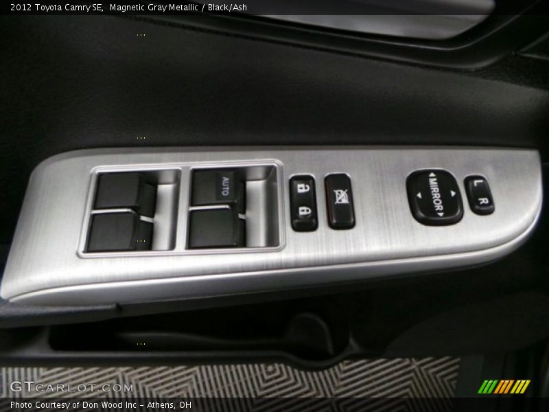 Magnetic Gray Metallic / Black/Ash 2012 Toyota Camry SE