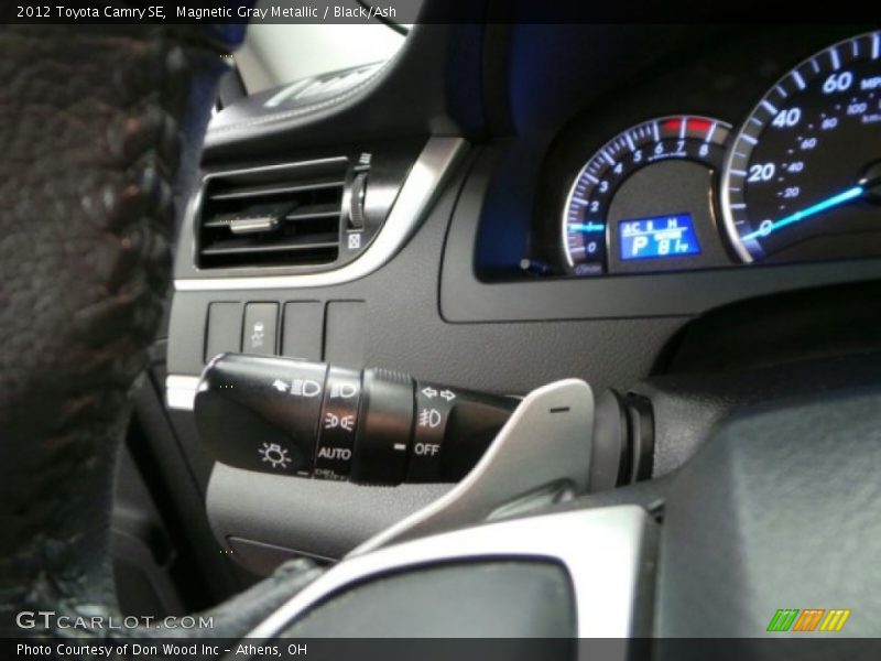 Magnetic Gray Metallic / Black/Ash 2012 Toyota Camry SE