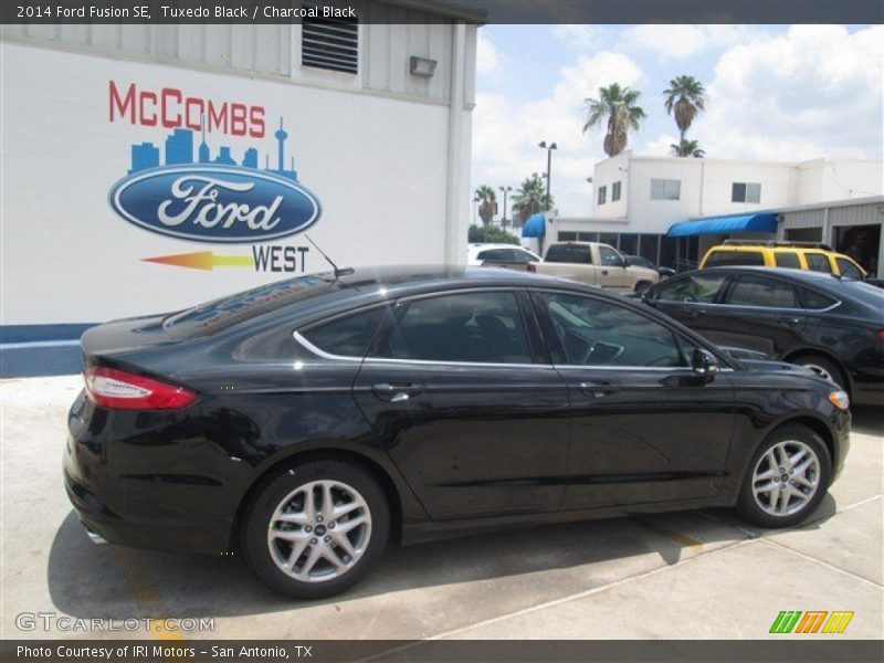Tuxedo Black / Charcoal Black 2014 Ford Fusion SE
