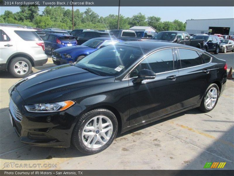 Tuxedo Black / Charcoal Black 2014 Ford Fusion SE