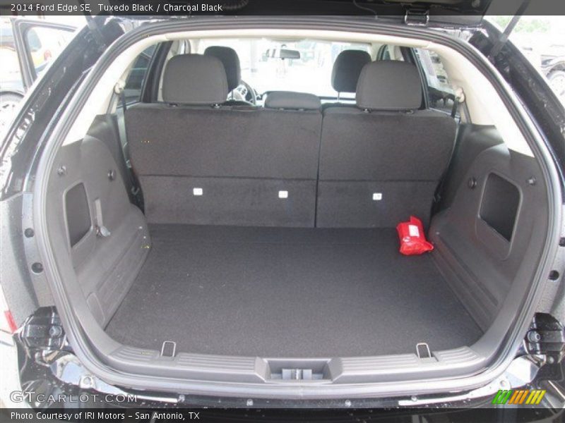Tuxedo Black / Charcoal Black 2014 Ford Edge SE