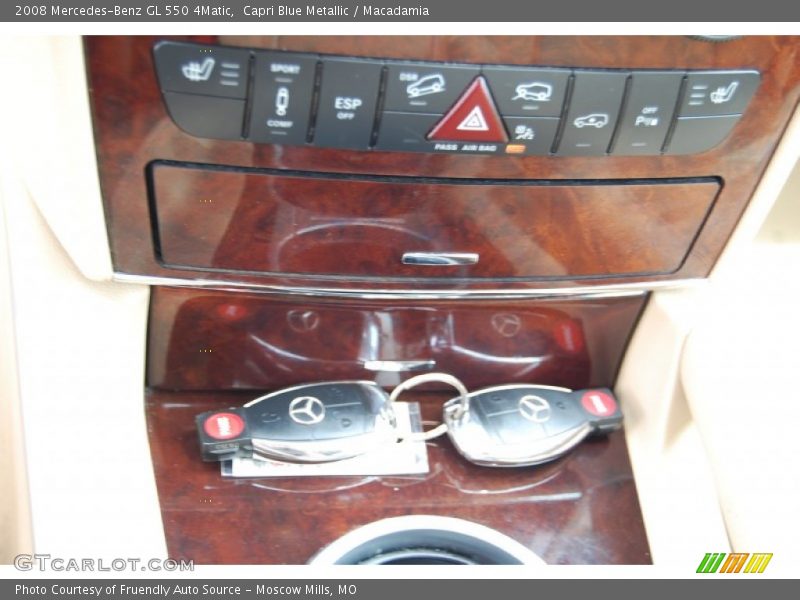 Capri Blue Metallic / Macadamia 2008 Mercedes-Benz GL 550 4Matic