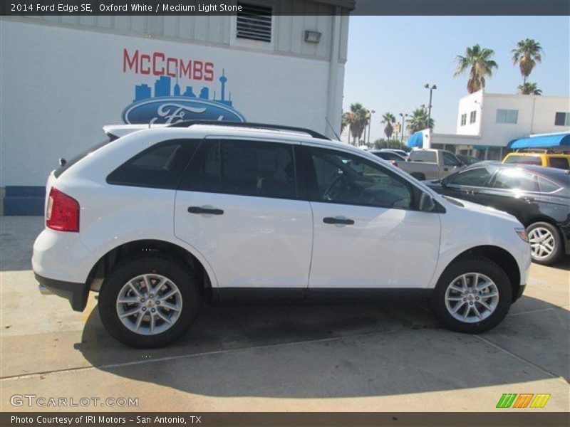 Oxford White / Medium Light Stone 2014 Ford Edge SE
