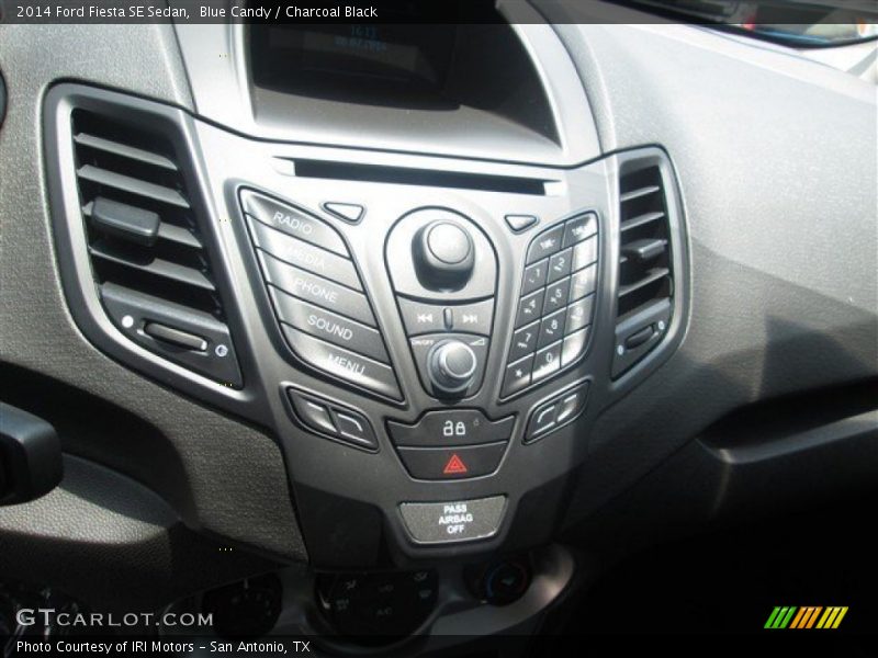 Blue Candy / Charcoal Black 2014 Ford Fiesta SE Sedan