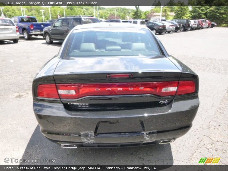 Pitch Black / Black 2014 Dodge Charger R/T Plus AWD