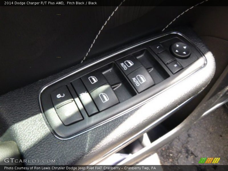 Pitch Black / Black 2014 Dodge Charger R/T Plus AWD