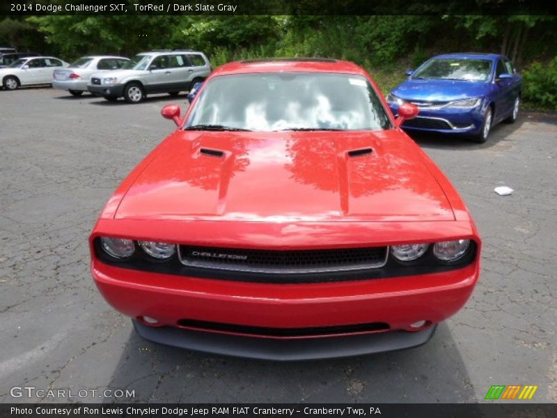 TorRed / Dark Slate Gray 2014 Dodge Challenger SXT