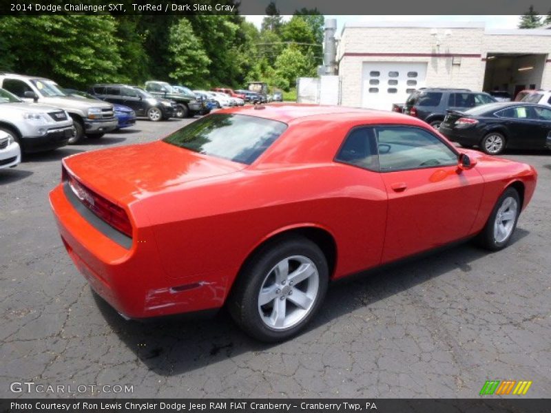 TorRed / Dark Slate Gray 2014 Dodge Challenger SXT