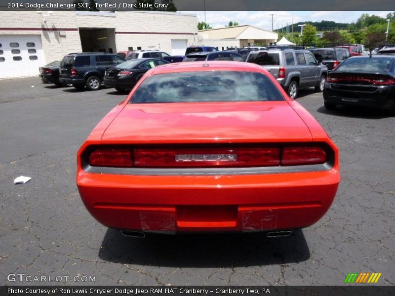 TorRed / Dark Slate Gray 2014 Dodge Challenger SXT