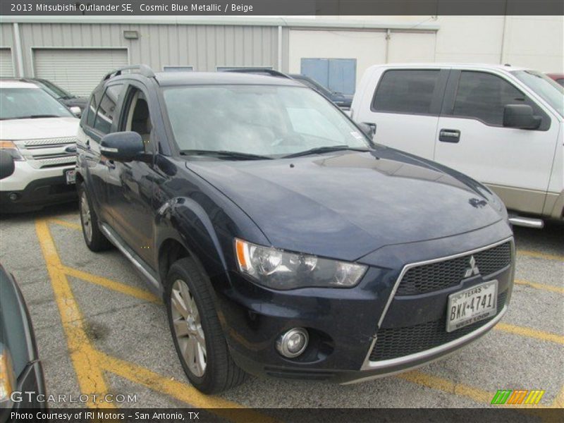Cosmic Blue Metallic / Beige 2013 Mitsubishi Outlander SE