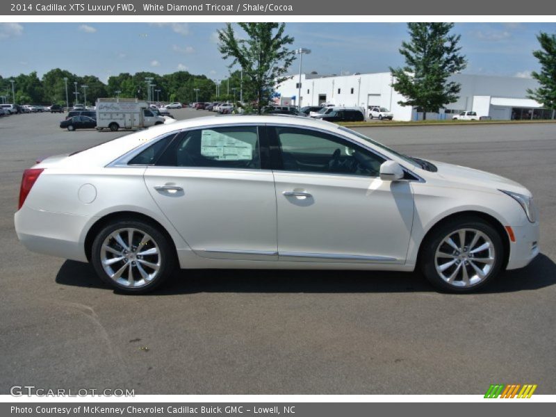 White Diamond Tricoat / Shale/Cocoa 2014 Cadillac XTS Luxury FWD