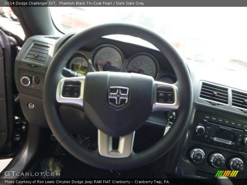 Phantom Black Tri-Coat Pearl / Dark Slate Gray 2014 Dodge Challenger SXT