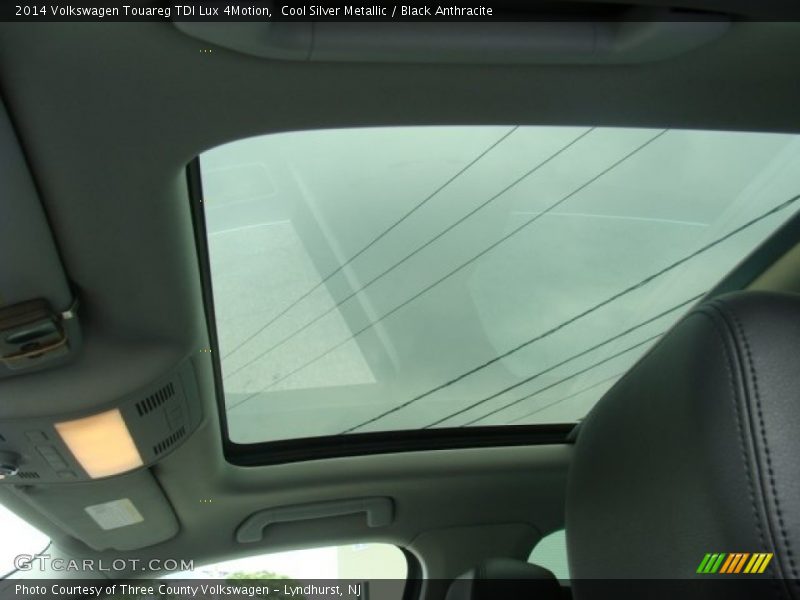 Cool Silver Metallic / Black Anthracite 2014 Volkswagen Touareg TDI Lux 4Motion
