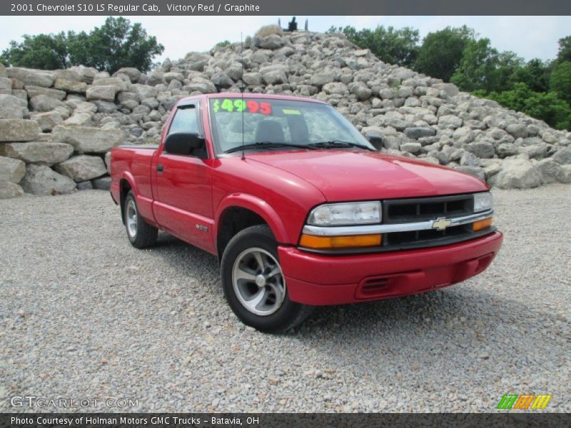 Victory Red / Graphite 2001 Chevrolet S10 LS Regular Cab