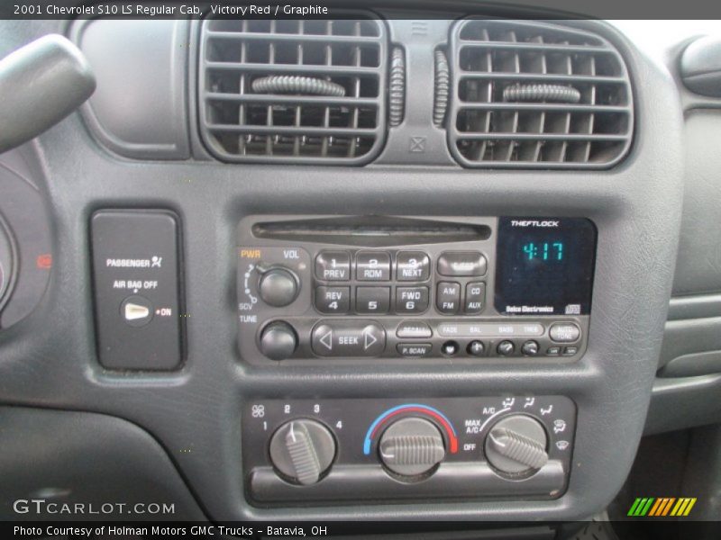 Controls of 2001 S10 LS Regular Cab