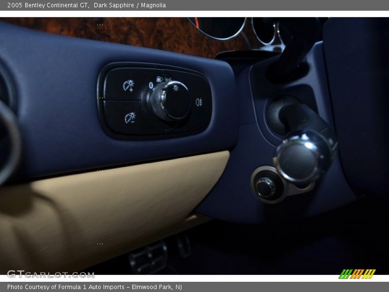 Dark Sapphire / Magnolia 2005 Bentley Continental GT