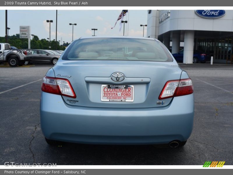 Sky Blue Pearl / Ash 2009 Toyota Camry Hybrid