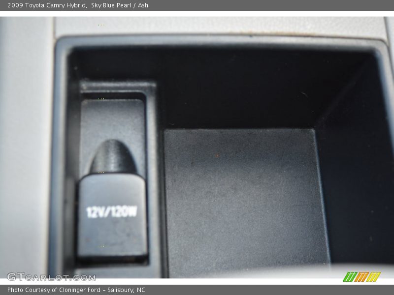 Sky Blue Pearl / Ash 2009 Toyota Camry Hybrid