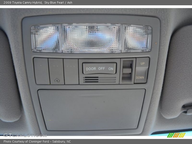 Sky Blue Pearl / Ash 2009 Toyota Camry Hybrid