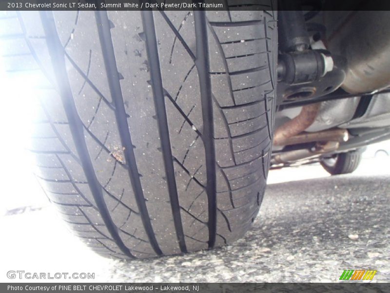 Summit White / Dark Pewter/Dark Titanium 2013 Chevrolet Sonic LT Sedan