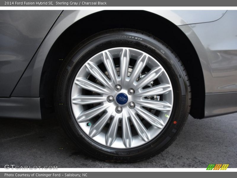Sterling Gray / Charcoal Black 2014 Ford Fusion Hybrid SE