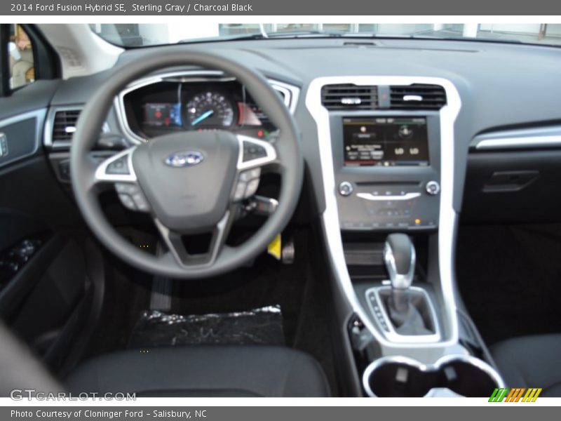 Sterling Gray / Charcoal Black 2014 Ford Fusion Hybrid SE