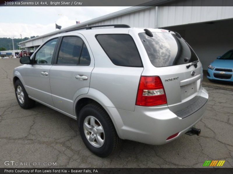 Bright Silver / Gray 2009 Kia Sorento LX 4x4
