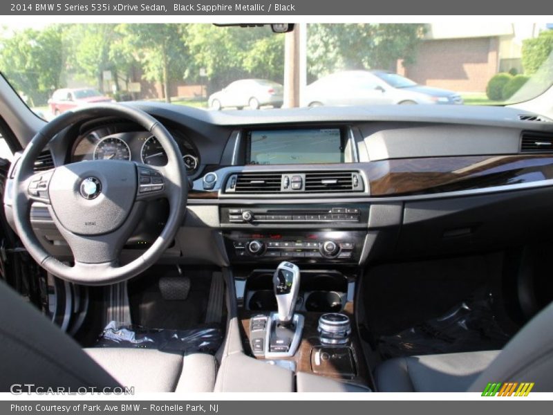 Black Sapphire Metallic / Black 2014 BMW 5 Series 535i xDrive Sedan