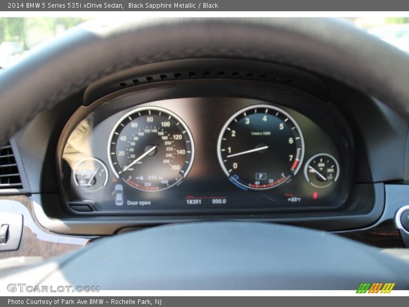 Black Sapphire Metallic / Black 2014 BMW 5 Series 535i xDrive Sedan