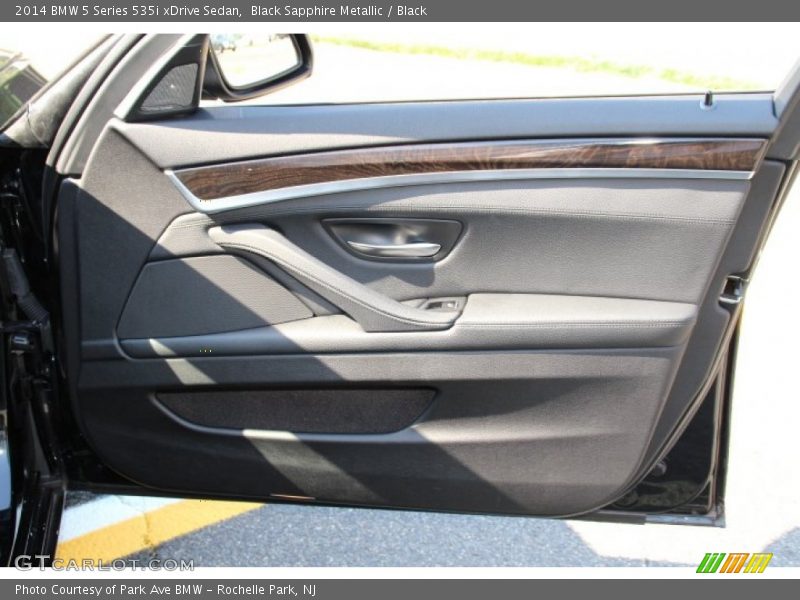 Black Sapphire Metallic / Black 2014 BMW 5 Series 535i xDrive Sedan