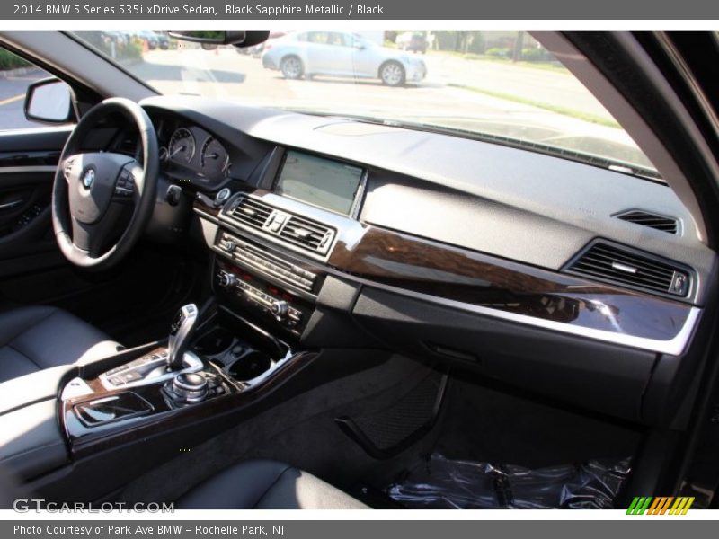 Black Sapphire Metallic / Black 2014 BMW 5 Series 535i xDrive Sedan