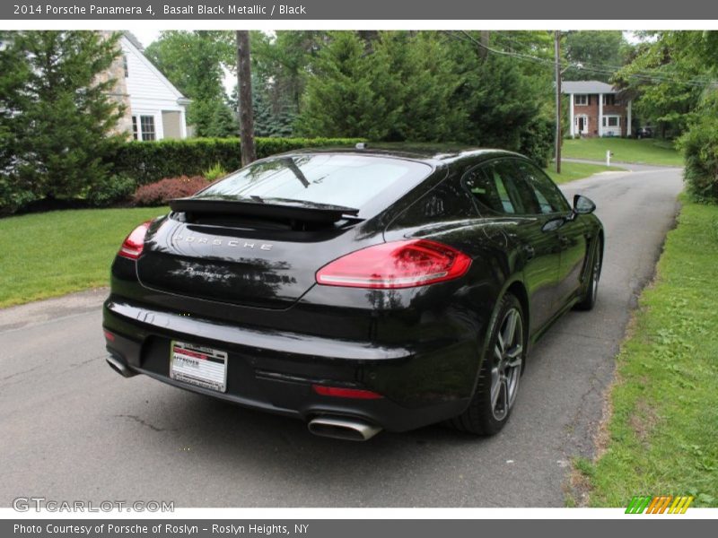 Basalt Black Metallic / Black 2014 Porsche Panamera 4