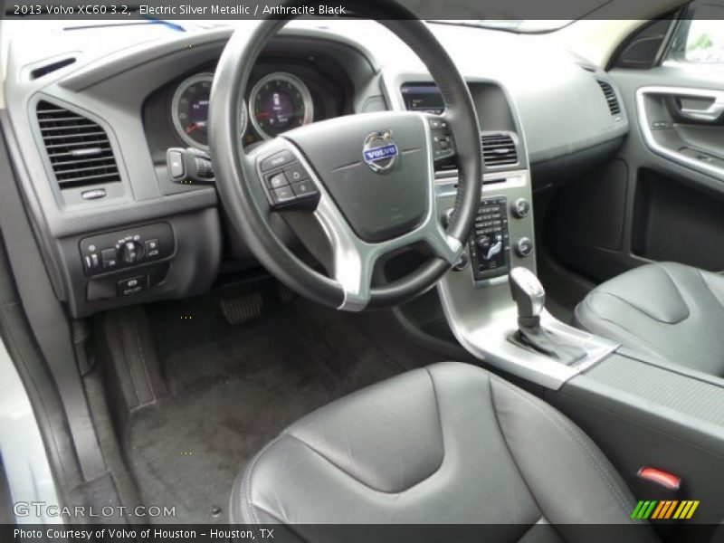  2013 XC60 3.2 Anthracite Black Interior