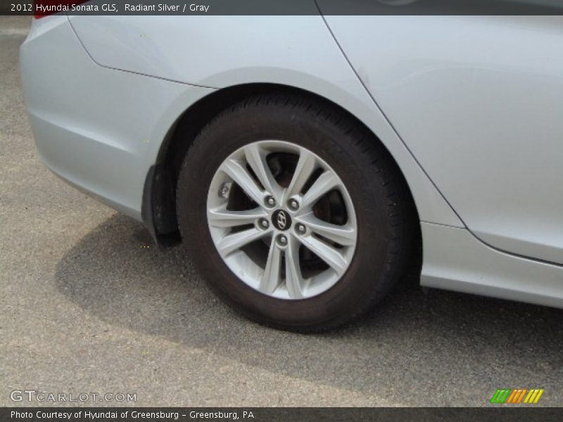 Radiant Silver / Gray 2012 Hyundai Sonata GLS