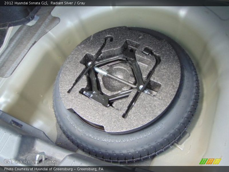 Radiant Silver / Gray 2012 Hyundai Sonata GLS
