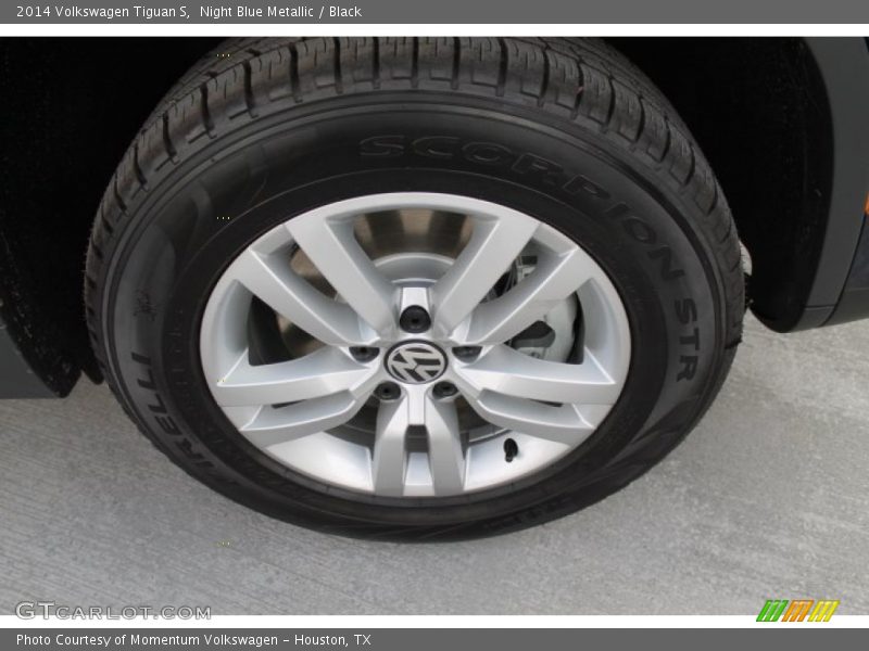 Night Blue Metallic / Black 2014 Volkswagen Tiguan S