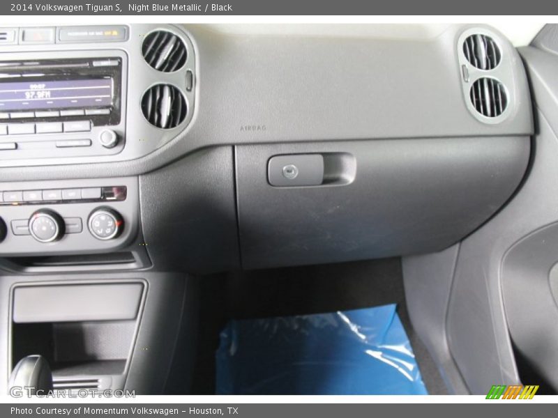 Night Blue Metallic / Black 2014 Volkswagen Tiguan S