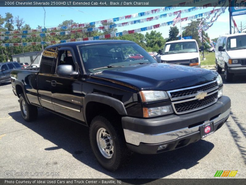 Black / Dark Charcoal 2006 Chevrolet Silverado 2500HD LT Extended Cab 4x4