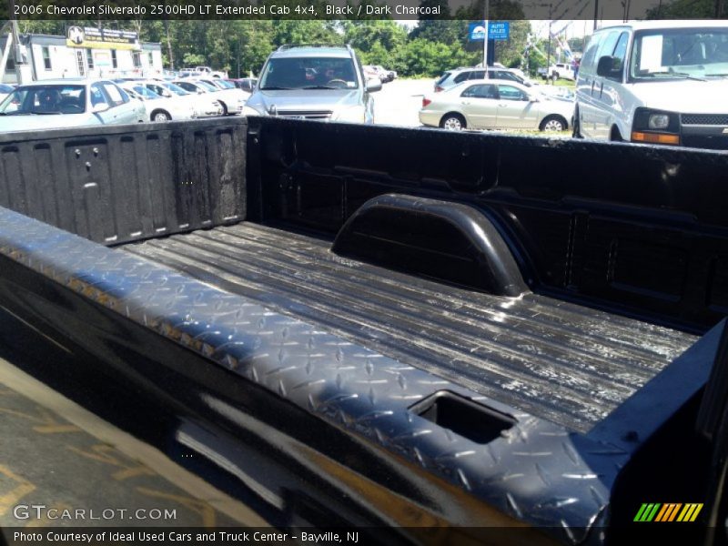 Black / Dark Charcoal 2006 Chevrolet Silverado 2500HD LT Extended Cab 4x4