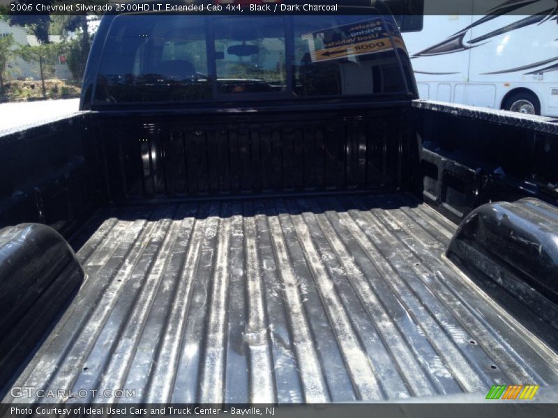 Black / Dark Charcoal 2006 Chevrolet Silverado 2500HD LT Extended Cab 4x4