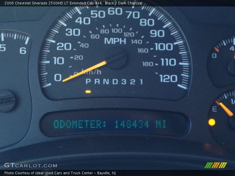 Black / Dark Charcoal 2006 Chevrolet Silverado 2500HD LT Extended Cab 4x4