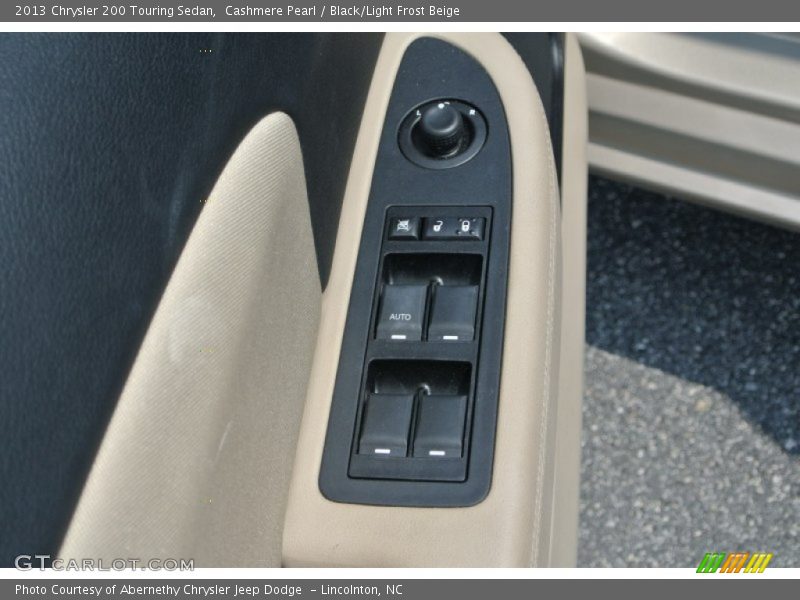 Cashmere Pearl / Black/Light Frost Beige 2013 Chrysler 200 Touring Sedan