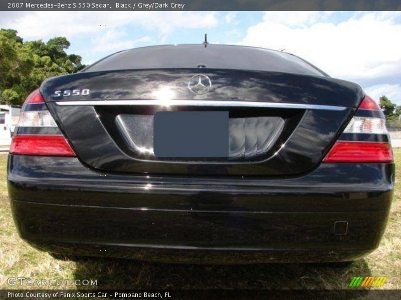 Black / Grey/Dark Grey 2007 Mercedes-Benz S 550 Sedan