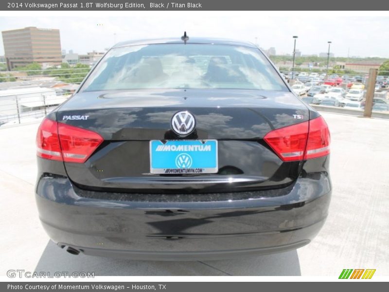 Black / Titan Black 2014 Volkswagen Passat 1.8T Wolfsburg Edition