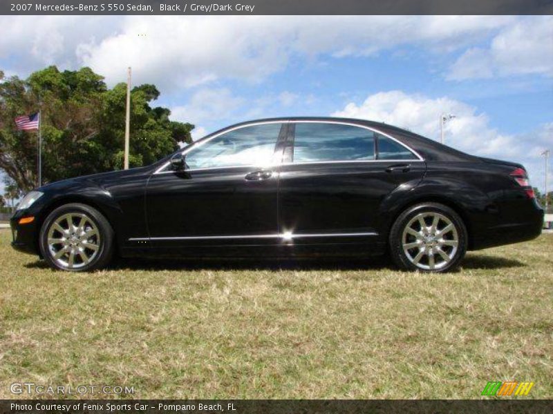 Black / Grey/Dark Grey 2007 Mercedes-Benz S 550 Sedan