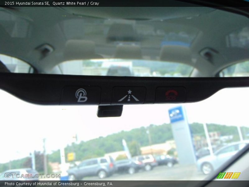 Quartz White Pearl / Gray 2015 Hyundai Sonata SE