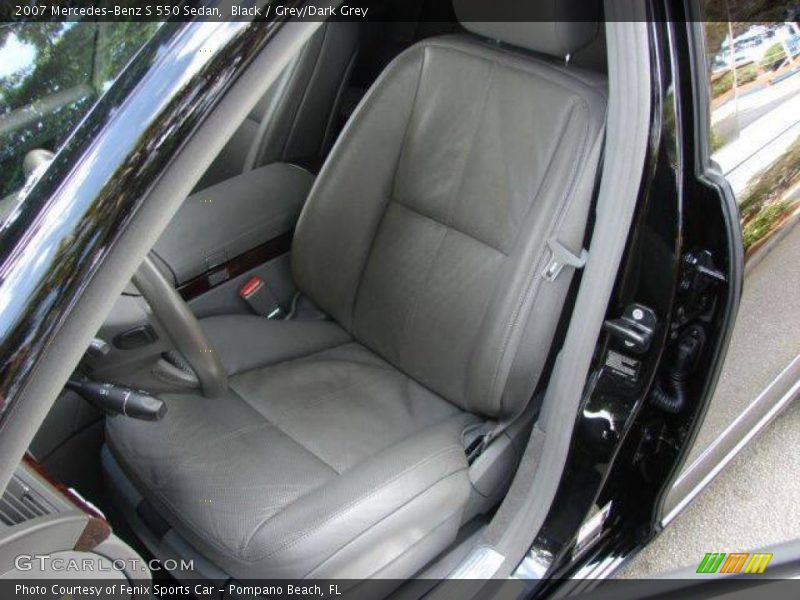 Black / Grey/Dark Grey 2007 Mercedes-Benz S 550 Sedan