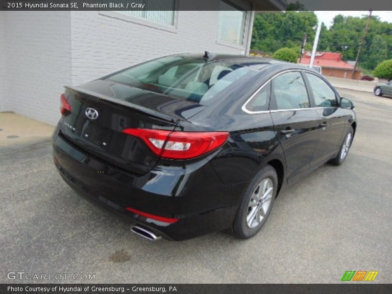 Phantom Black / Gray 2015 Hyundai Sonata SE