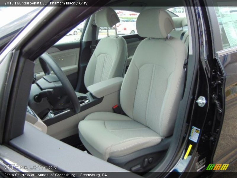 Front Seat of 2015 Sonata SE