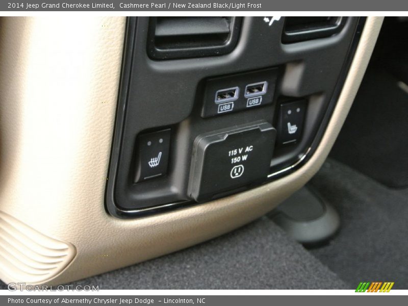 Cashmere Pearl / New Zealand Black/Light Frost 2014 Jeep Grand Cherokee Limited